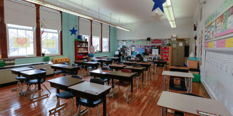 A view shows a classroom one day before the return of the students to school after the coronavirus disease (COVID-19) restrictions were adjusted, in Louisville, Kentucky, U.S. March 16, 2021.  REUTERS/Amira Karaoud