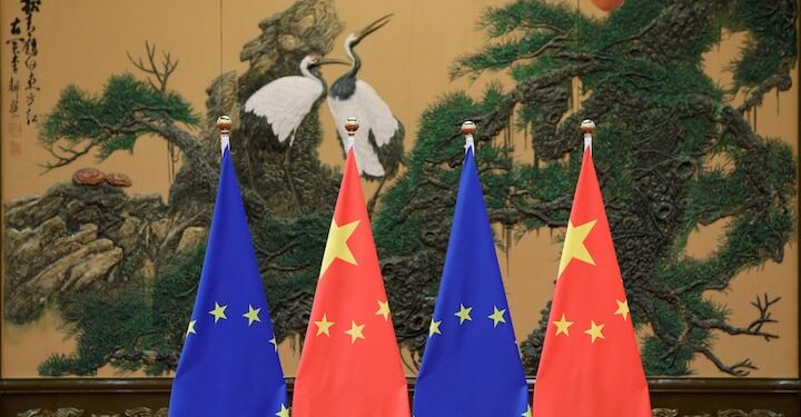 Flags of European Union and China