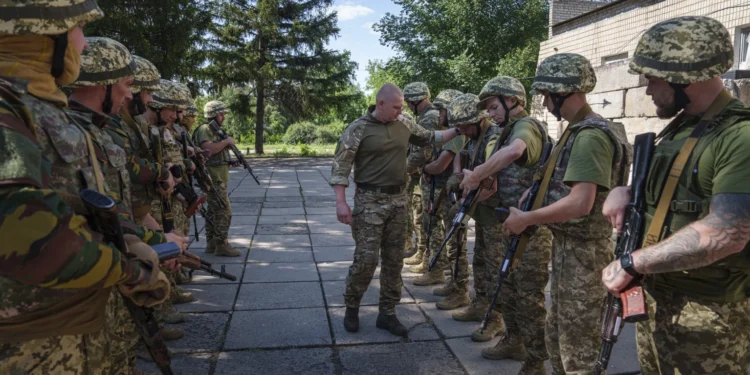 A Ukrainian military instructor