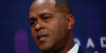 প্যাট্রিক ক্লুইভার্টকে পুরুষ জাতীয় দলের কোচ হিসেবে নিয়োগ দিয়েছে ইন্দোনেশিয়া