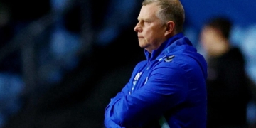 স্টোক সিটি রবিনসকে ম্যানেজার হিসেবে নিয়োগ দিয়েছে