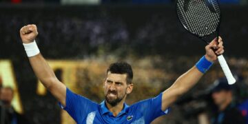 আলকারাজকে বাইরে পাঠিয়ে ভিনটেজ জোকোভিচ অস্ট্রেলিয়ান ওপেনের সেমিফাইনালে