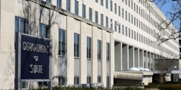 ট্রাম্প পর্যালোচনার আদেশ দেওয়ার পর মার্কিন যুক্তরাষ্ট্র বিদেশী সহায়তার উপর ব্যাপক স্থগিতাদেশ জারি করেছে