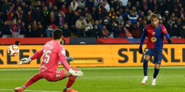 বার্সেলোনা বেটিসকে 5-1 গোলে হারিয়ে কাপ কোয়ার্টারে