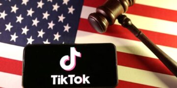 TikTok বলেছে যে বাইডেনের আশ্বাস ছাড়াই মার্কিন যুক্তরাষ্ট্রে এটি অন্ধকার হয়ে যাবে