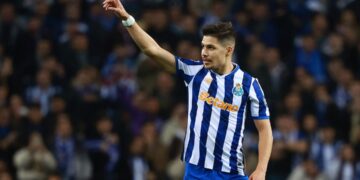 রোমা হেল্ড হিট পোর্তো, গ্যালারাসারে থ্রেসড 4-1 টি আলকামার