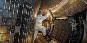 চীন 2031 সালের মধ্যে বিশ্বের প্রথম ফিউশন-ফিশন রিঅ্যাক্টরের লক্ষ্য নিয়েছে