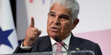 পানামার প্রেসিডেন্ট বলেছেন ট্রাম্প পানামা খালের ‘পুনরুদ্ধার’ সম্পর্কে মিথ্যা বলেছেন