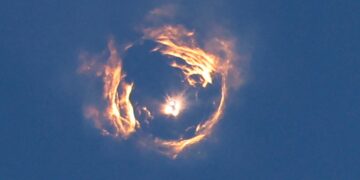 স্পেসএক্সের স্টারশিপ মহাকাশে বিস্ফোরিত হয়ে আবার ক্যারিবীয় অঞ্চলে ধ্বংসাবশেষ পরেছে