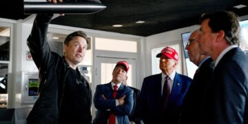 মাস্কের স্পেসএক্স ট্রাম্পের গোল্ডেন ডোম মিসাইল শিল্ড তৈরিতে এগিয়ে