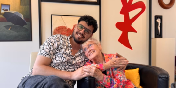 অভিবাসী