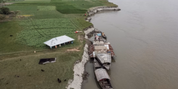 নদী