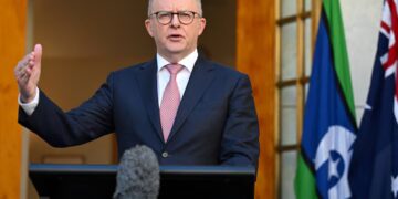 আলবানিজ