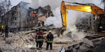 ইউক্রেনের যুদ্ধে ইইউ রাশিয়ার বিরুদ্ধে নিষেধাজ্ঞা বাড়িয়েছে