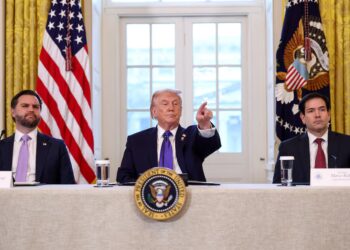 ভ্যান্স