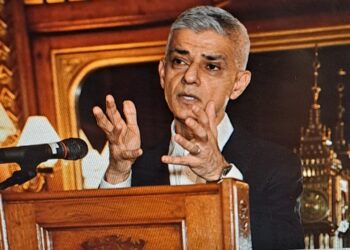 ট্রাফলগার স্কয়ারে ভ্যাসাকি উদযাপনের ঘোষণা লন্ডন মেয়র সাদিক খানের