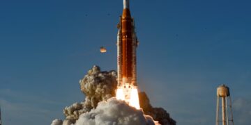 আর্টেমিস ২