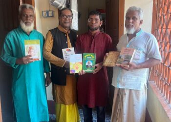 দেখে কিছু বুঝি নাই, চেখে পেলাম রসের সাগর