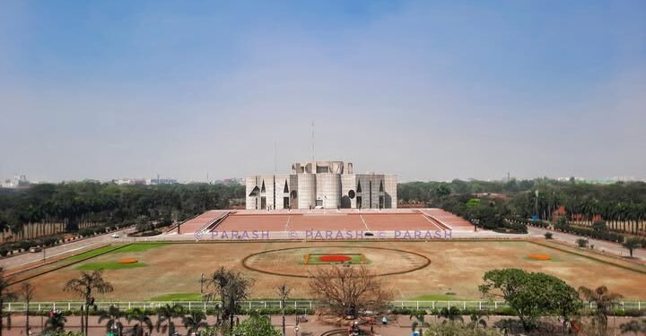 “ক্ষমতার নয়, ন্যায়ের রাষ্ট্র চাই”