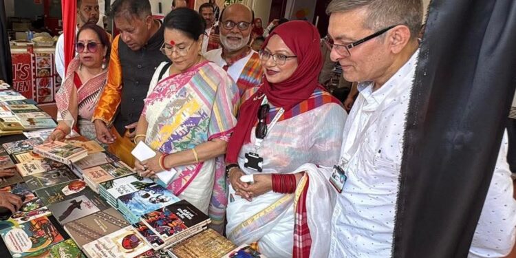 লন্ডনে অনুষ্ঠিত হলো দু’দিনব্যাপী ১৪তম বাংলাদেশ বইমেলা, সাহিত্য ও সাংস্কৃতিক উৎসব ২০২৬