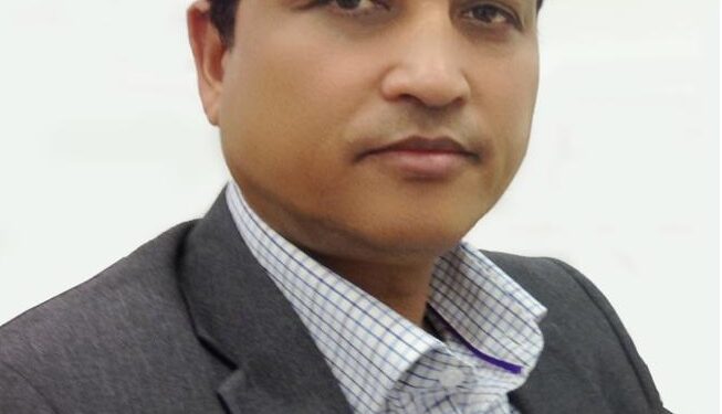 লন্ডনে বাংলাদেশ বইমেলায় সম্মাননা, গুণীজন ফারুক আহমদ সাহিত্যে কবি মাশুক