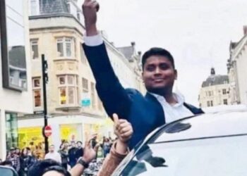 লন্ডনে এসে মামলায় জড়িয়ে গেলেন এনসিপি নেতা হাসনাত আব্দুল্লাহ