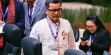 আলী