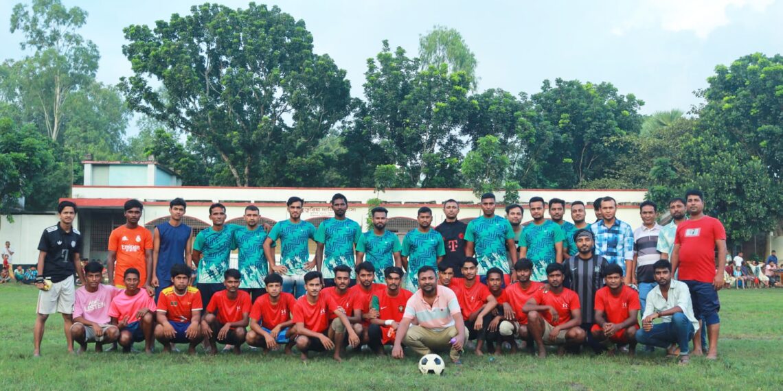 মাদকমুক্ত সমাজ গঠনে পুন্ডুরিয়া শান্তি সংঘের উদ্যোগে প্রীতি ফুটবল ম্যাচ অনুষ্ঠিত