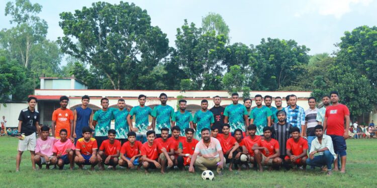মাদকমুক্ত সমাজ গঠনে পুন্ডুরিয়া শান্তি সংঘের উদ্যোগে প্রীতি ফুটবল ম্যাচ অনুষ্ঠিত